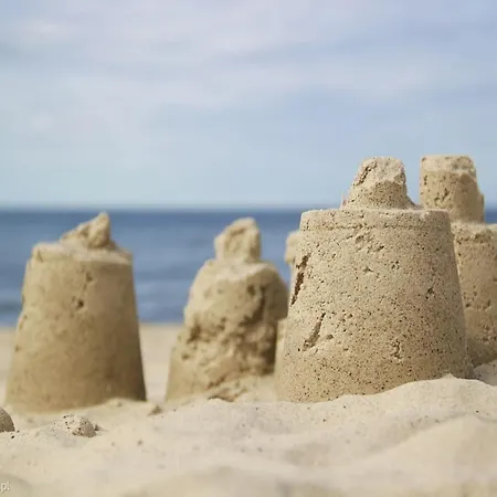 With Garden, Close To The Vakantiehuis Sarbinowo